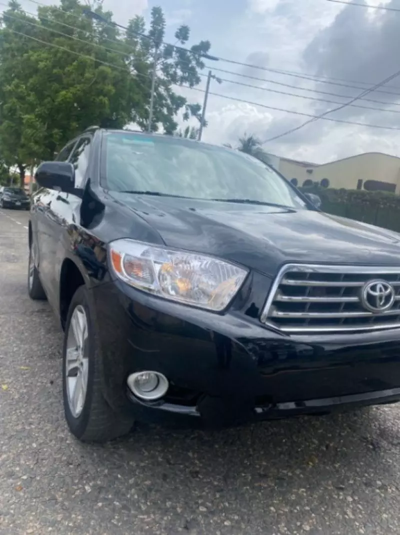 Toyota Highlander   - 2008