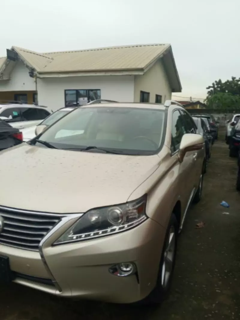 Lexus RX   - 2015