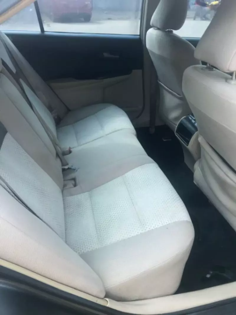 TOYOTA Camry - 2013