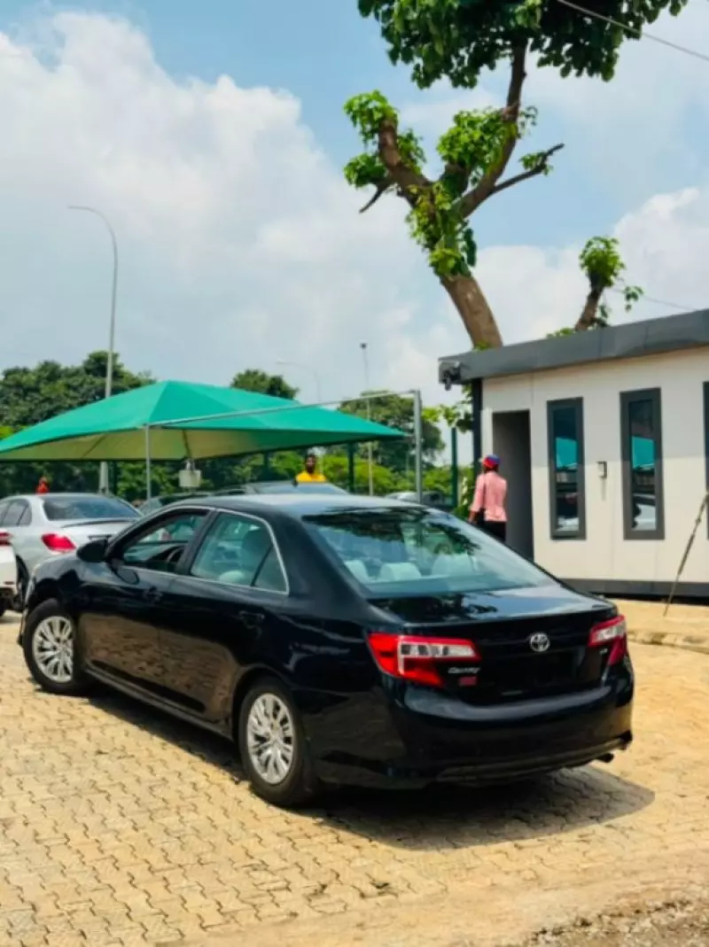 TOYOTA camry   - 2014