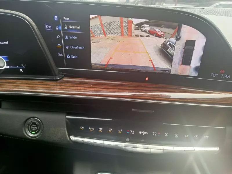 Cadillac Escalade   - 2023
