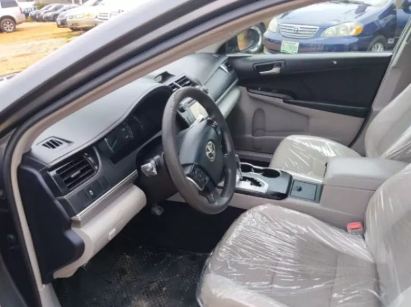 TOYOTA Camry   - 2012