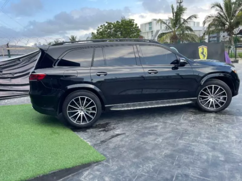 Mercedes-Benz GLS 580   - 2021