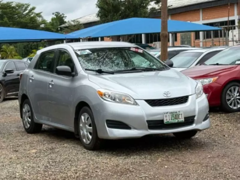 Toyota Matrix   - 2010