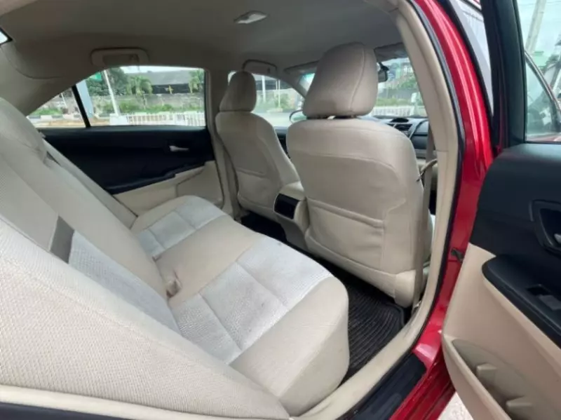 TOYOTA Camry   - 2012