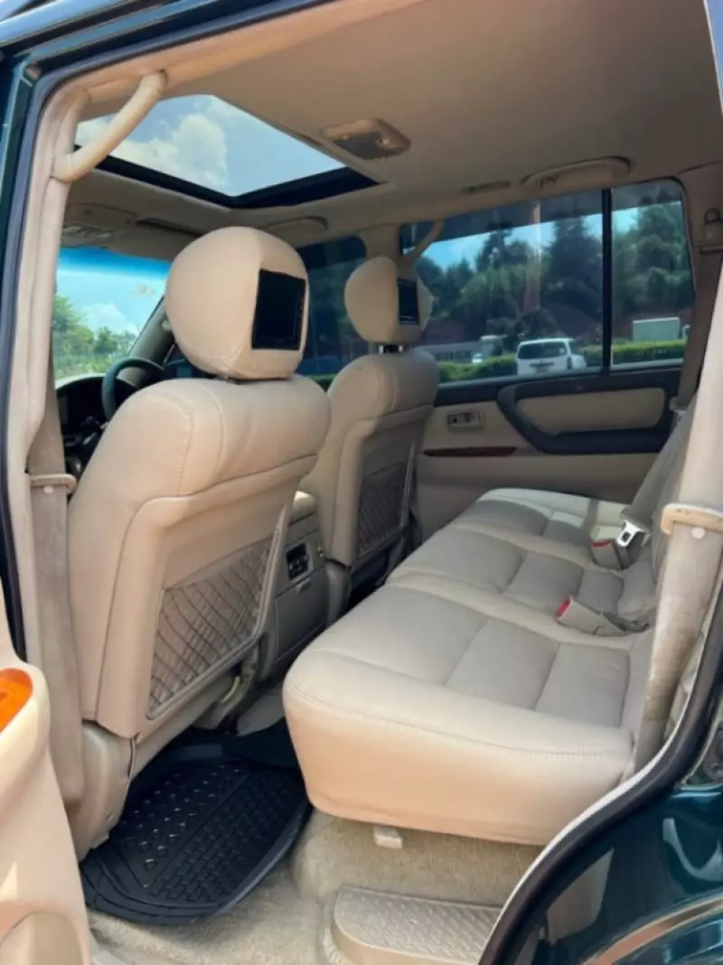 Toyota Land Cruiser   - 2006