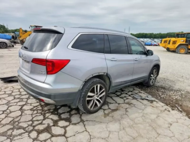Honda Pilot - 2016