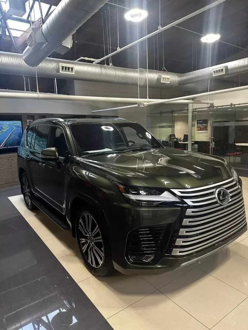 Lexus LX 600   - 2025