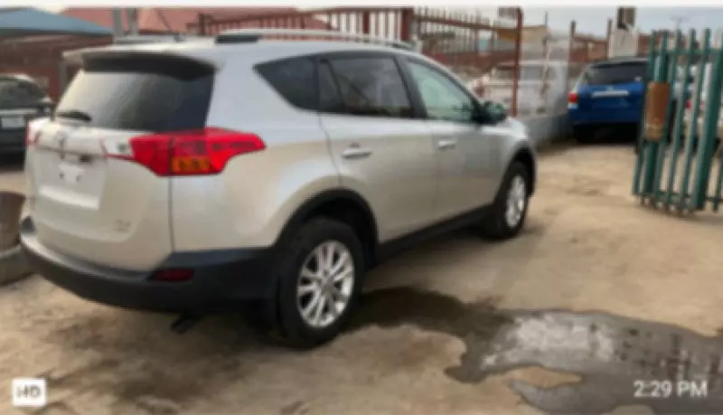 TOYOTA RAV 4   - 2013