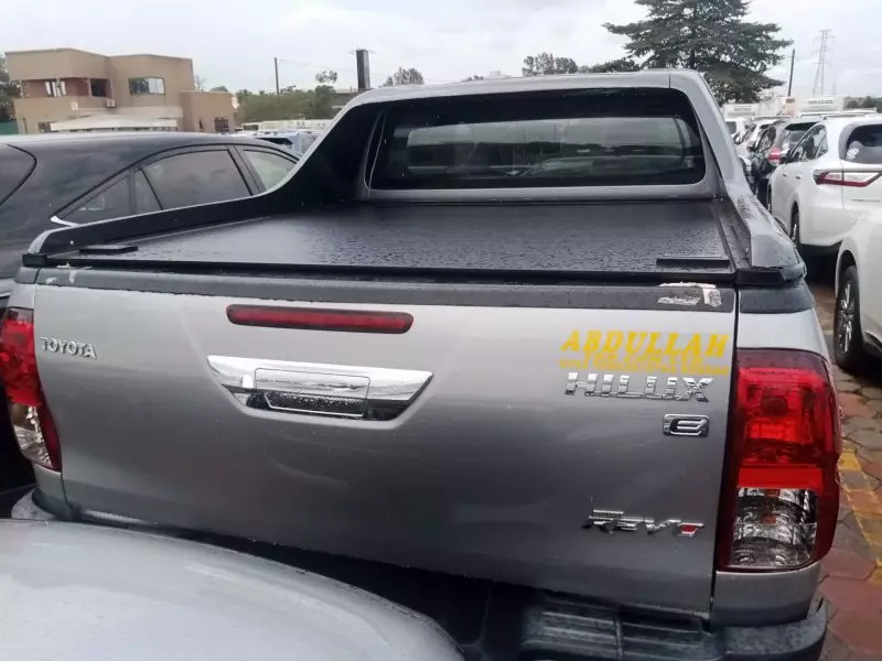 Toyota Hilux   - 2018