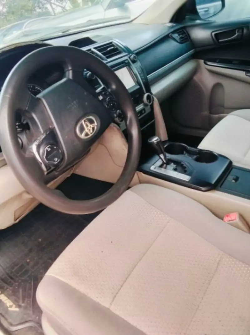 TOYOTA Camry   - 2012