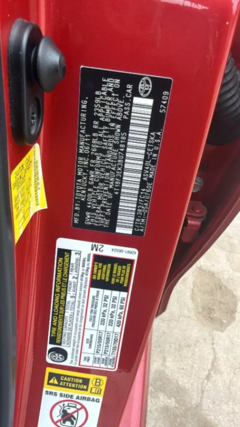 TOYOTA Camry   - 2011