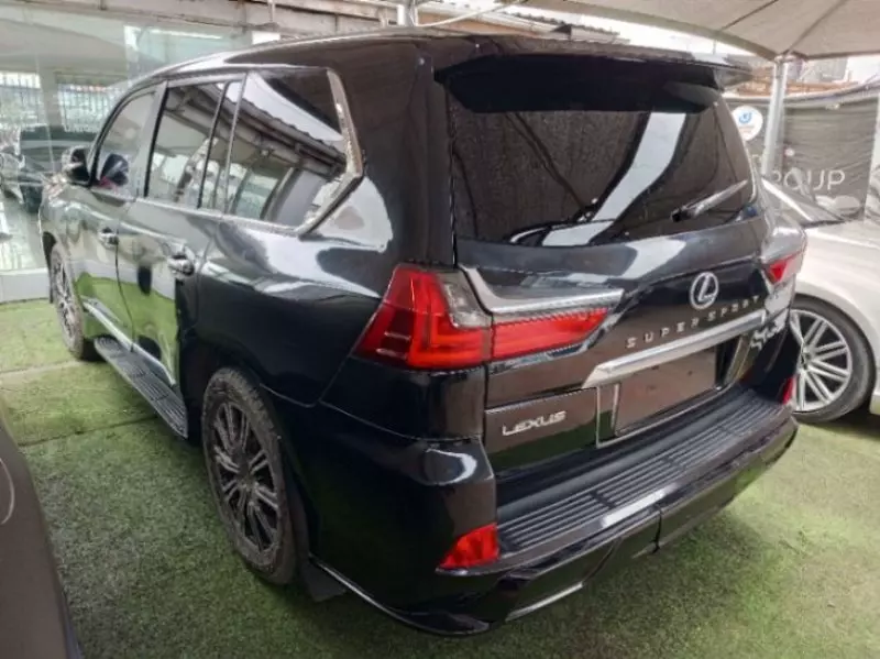 Lexus LX 570 - 2017