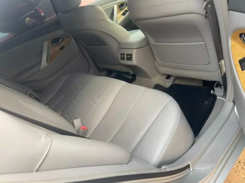 Toyota Camry   - 2007
