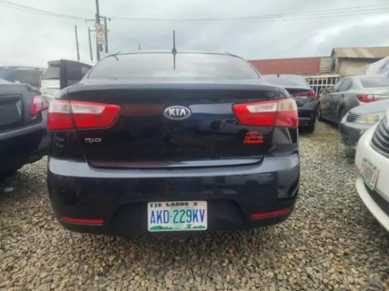 KIA Rio   - 2010