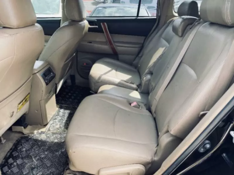 Toyota Highlander   - 2009