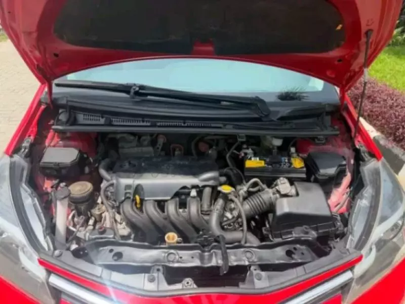 TOYOTA yaris   - 2015
