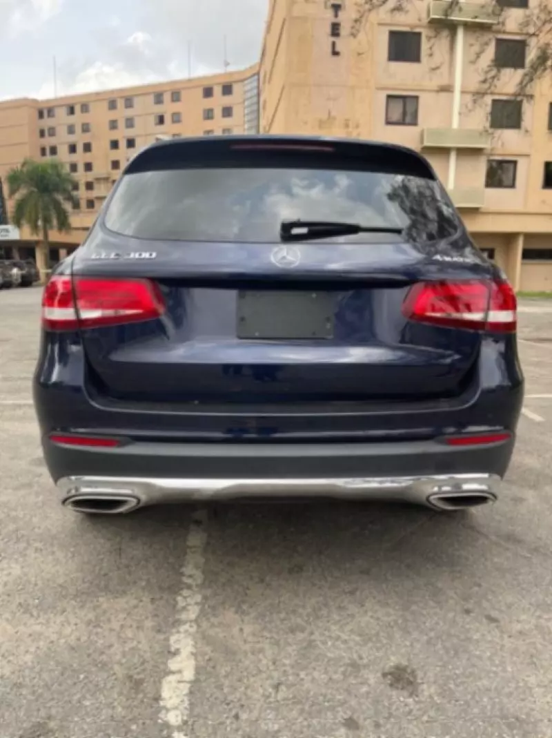 Mercedes-Benz GLC 300 - 2017