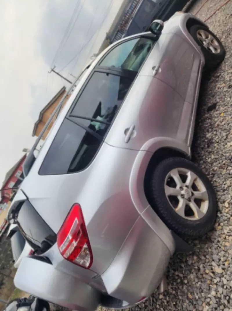 Toyota RAV4   - 2011