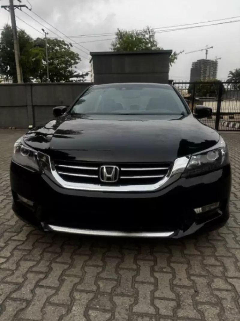 Honda Accord   - 2015