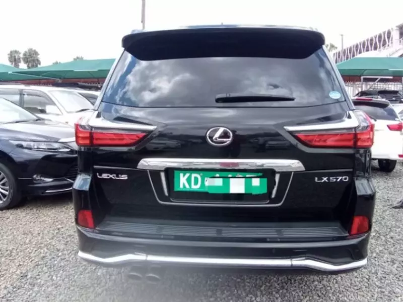 Lexus LX 570   - 2018