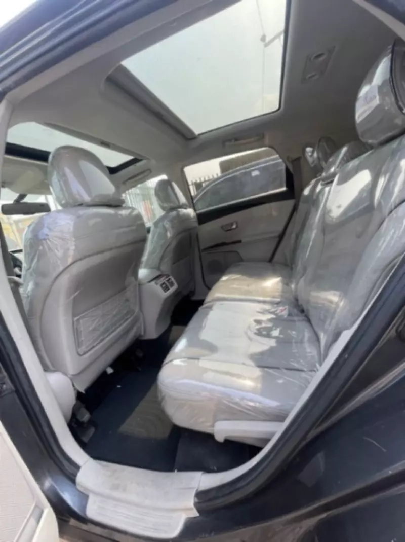 Toyota Venza   - 2010
