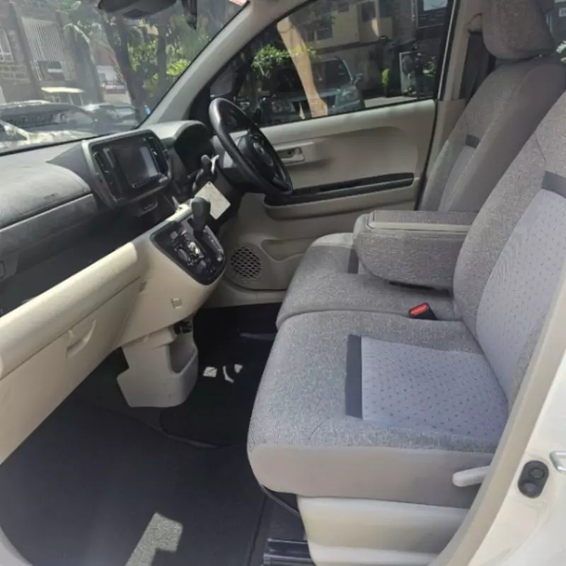 Toyota Passo   - 2018