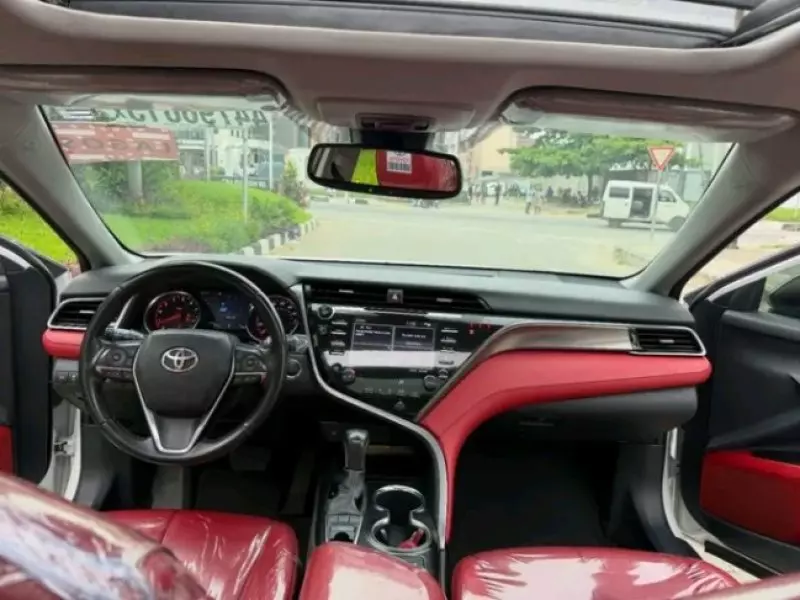 Toyota Camry   - 2020