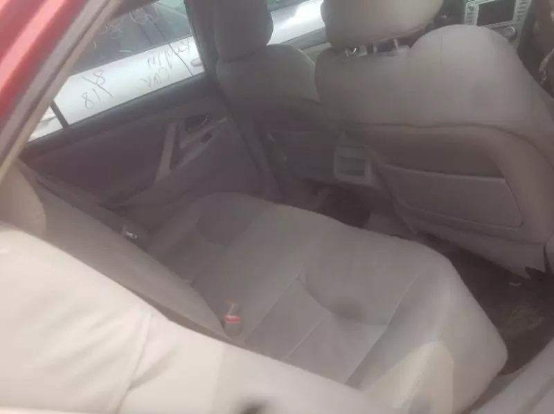 Toyota Camry - 2011