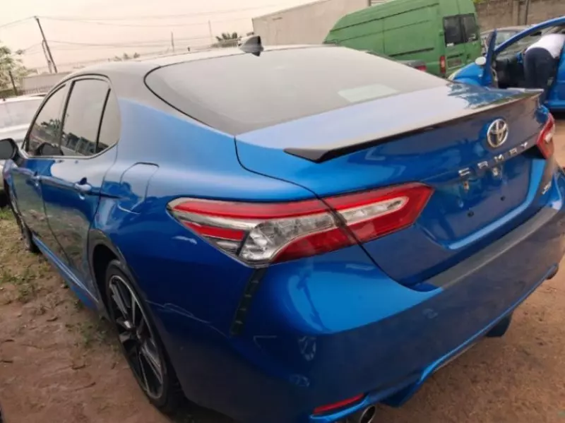 TOYOTA Camry   - 2019
