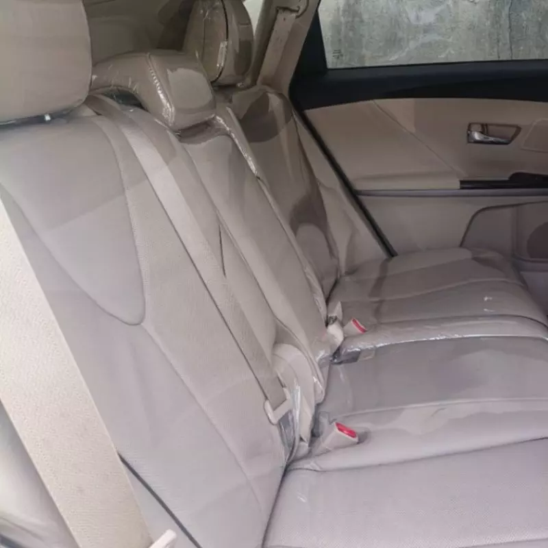 Toyota Venza   - 2013