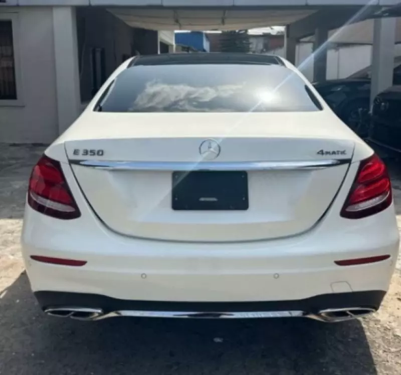 Mercedes-Benz E350   - 2020