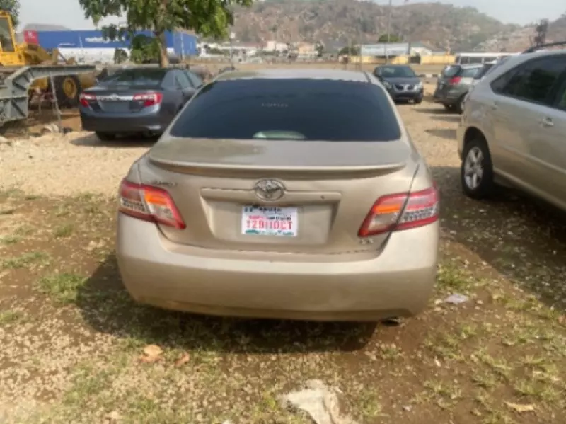 Toyota Camry   - 2008