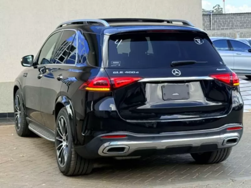 Mercedes-Benz GLE 400   - 2020