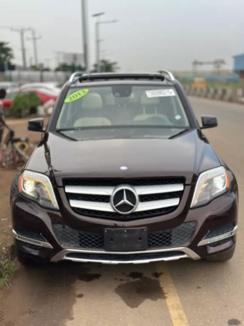 Mercedes-Benz GLK 350   - 2013