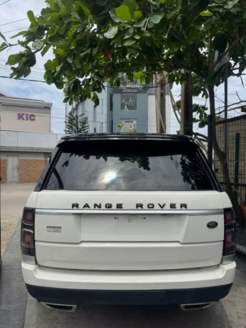RANGE ROVER HSE LR4   - 2015