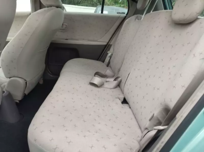Toyota Vitz   - 2010