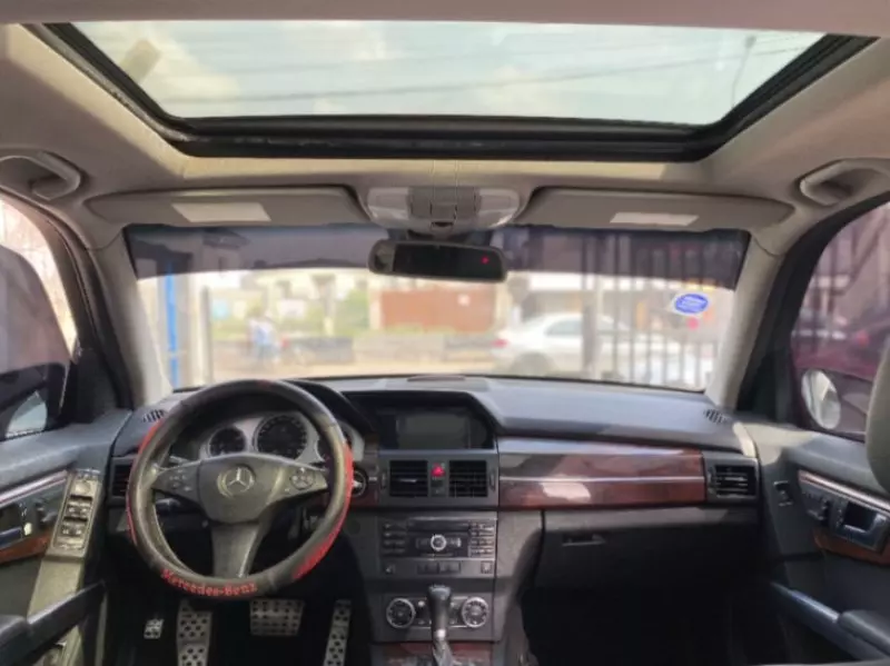 Mercedes-Benz GLK 350   - 2010