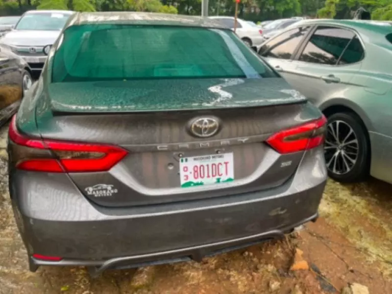 TOYOTA Camry   - 2018