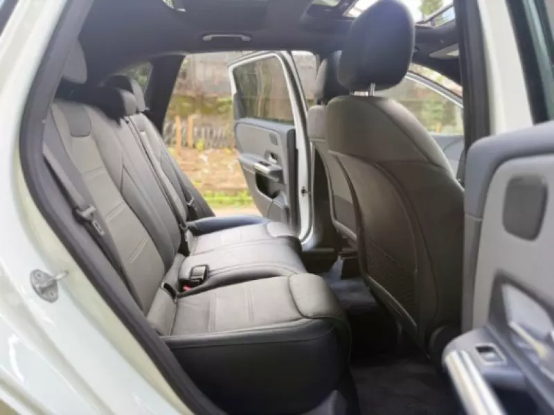 Mercedes-Benz B 180   - 2020