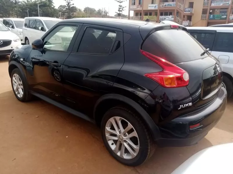 Nissan Juke   - 2013