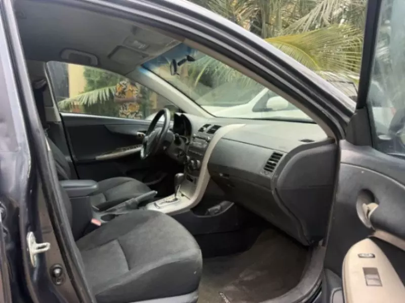 Toyota Corolla - 2010