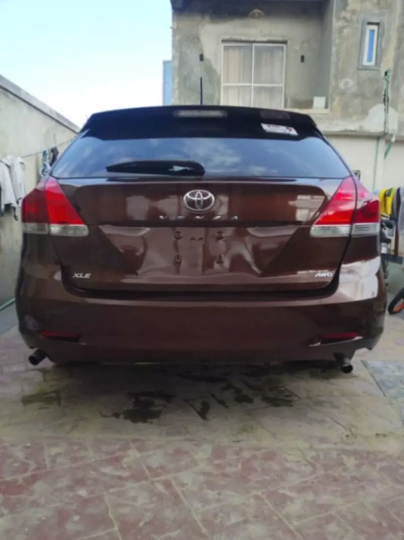 TOYOTA Venza   - 2013