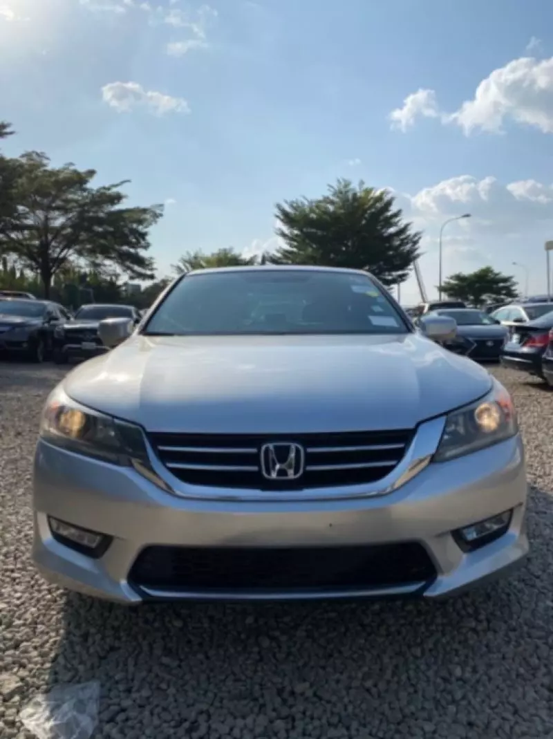 Honda Accord   - 2014