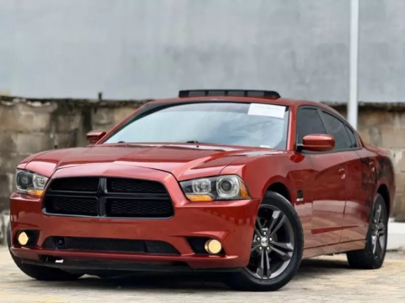 Dodge Charger   - 2013