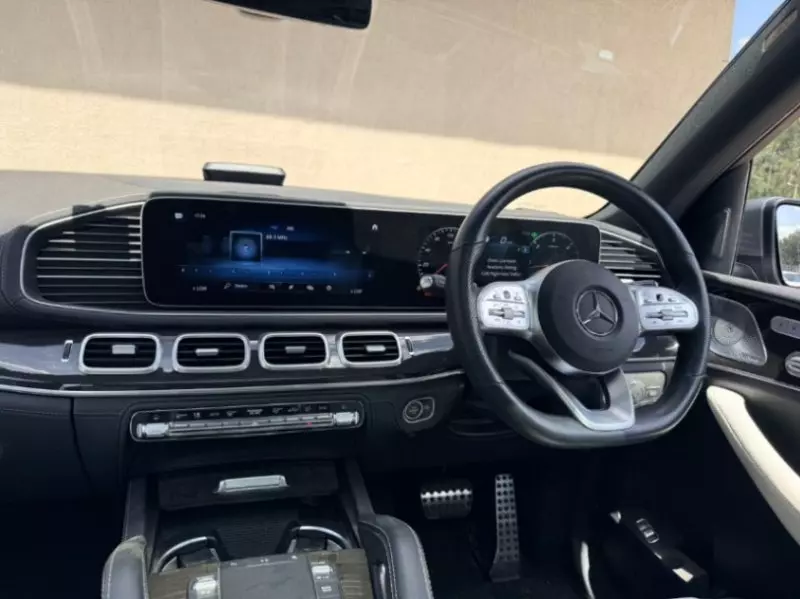 Mercedes-Benz GLE 300   - 2020