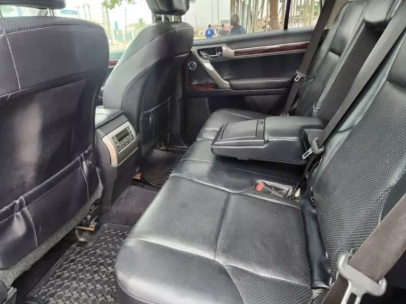 Lexus GX 460   - 2012