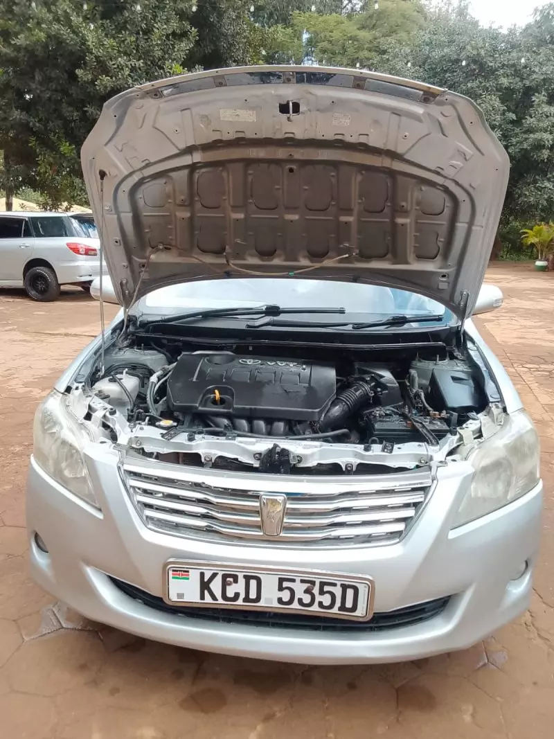 Toyota Premio    - 2008