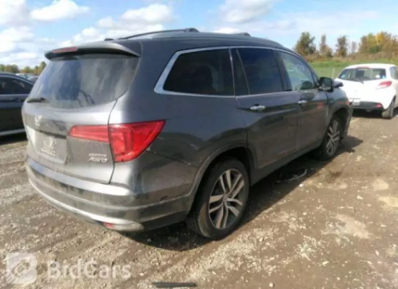 Honda Pilot - 2016