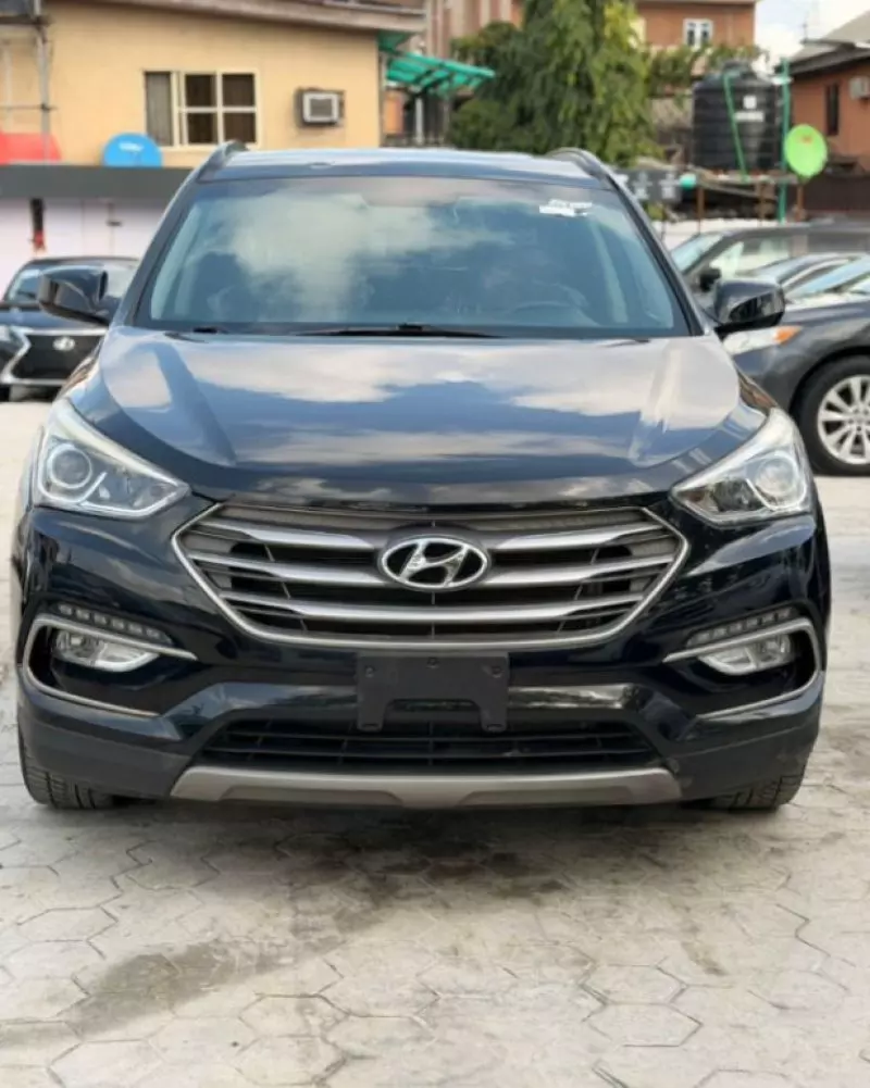 Hyundai Santa Fe Sport   - 2016